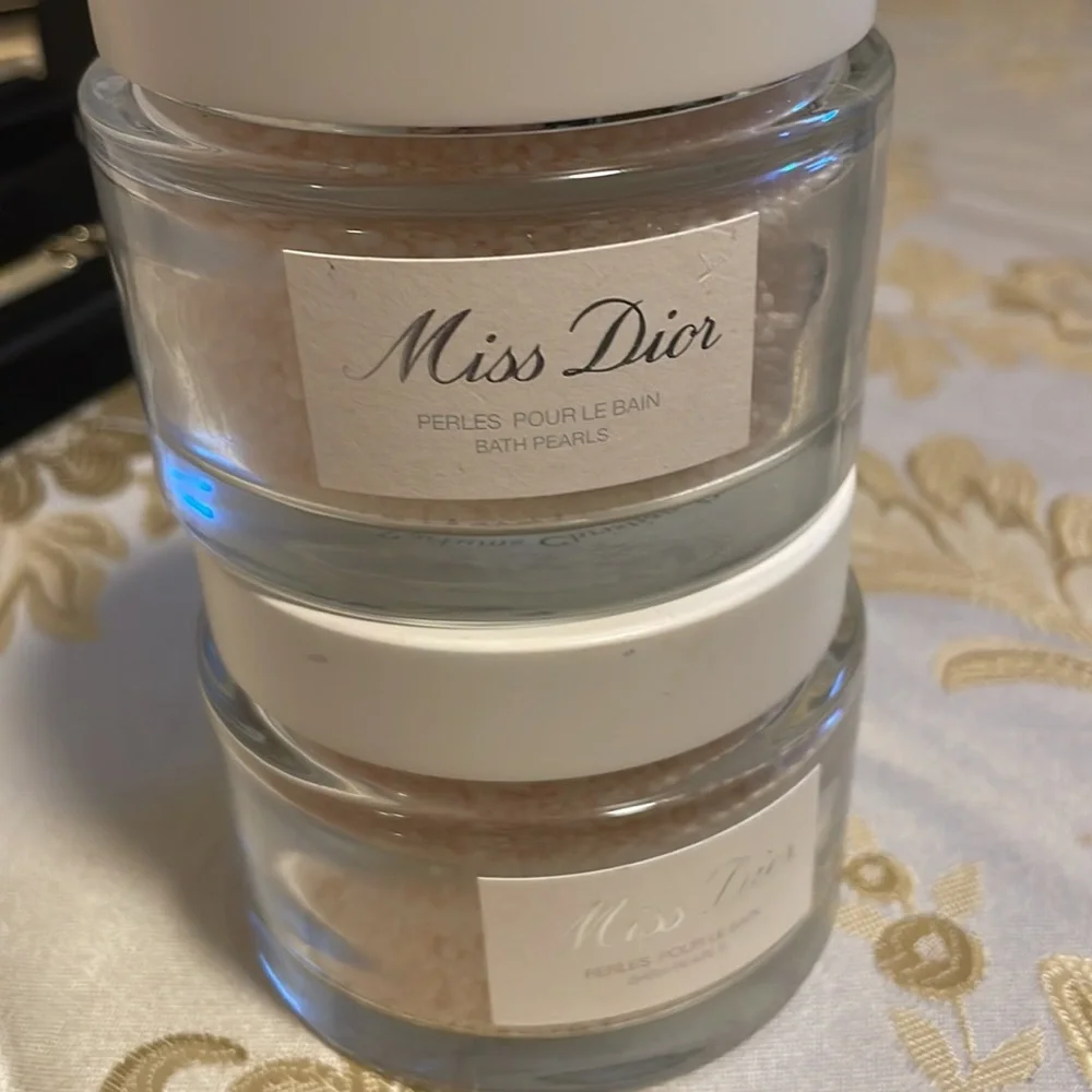 MISS DIOR BATH PEARLS - MILLEFIORI COUTURE EDITION Scented beads - bath salts